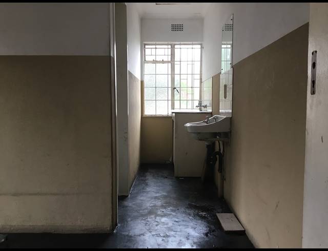 2,400M² FACTORY FOR SALE IN WADEVILLE